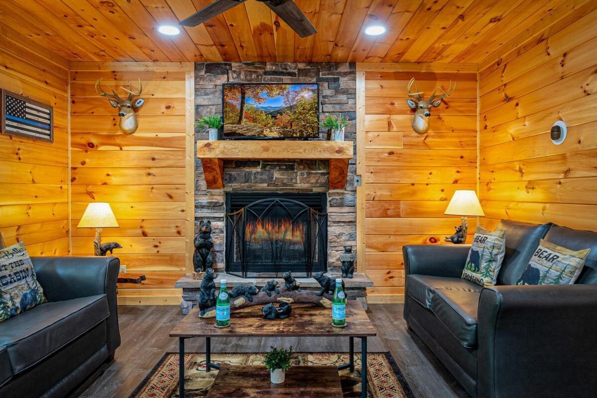 Paradise At The Smokies Cabin With Hot Tub! Sevierville Eksteriør billede
