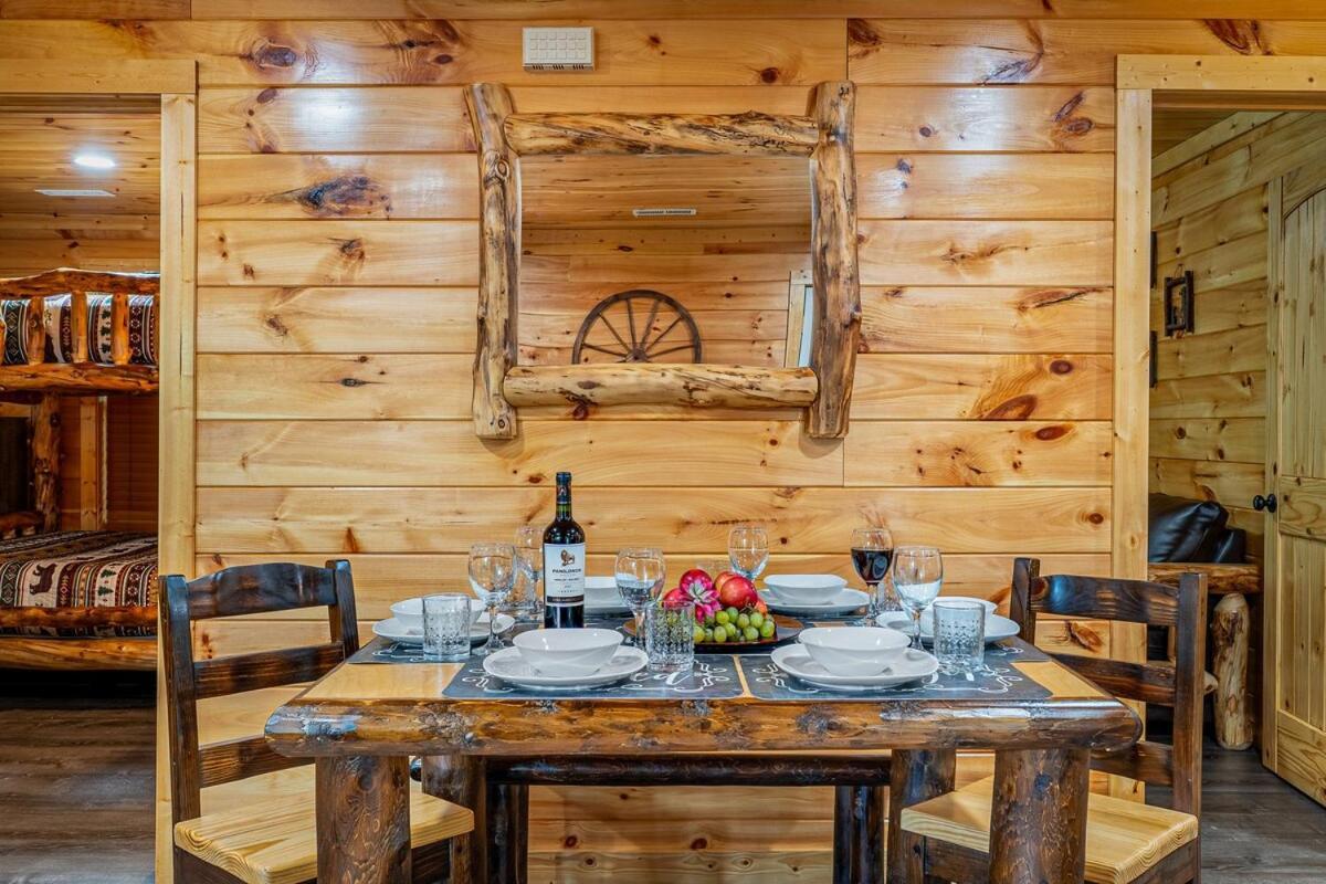 Paradise At The Smokies Cabin With Hot Tub! Sevierville Eksteriør billede