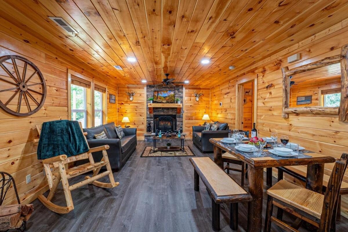 Paradise At The Smokies Cabin With Hot Tub! Sevierville Eksteriør billede